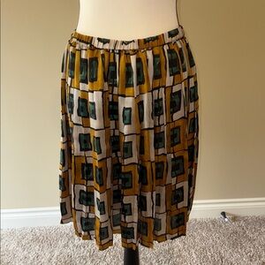 Joe Fresh Skirt Gold and Green Satiny Midi Geometric Patterns Women's Size M